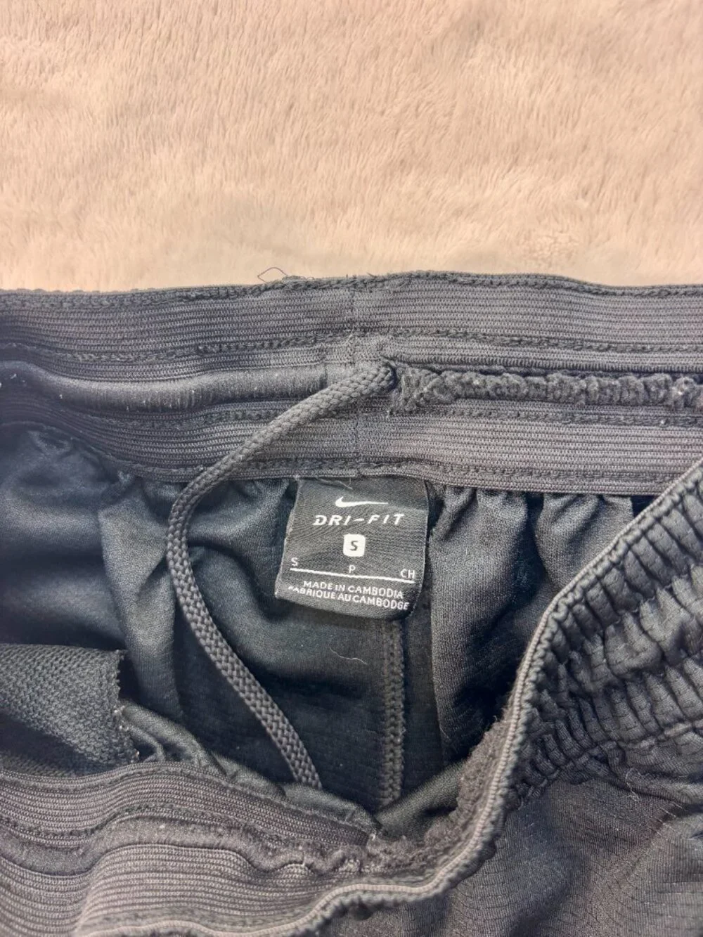 Nike Boy's Black Athletic Shorts --- Size: Small --- Good Condition